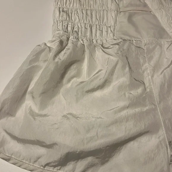 Free People Movement The Way Home White Shorts, high waist elastic, Sz XS - Picture 10 of 13